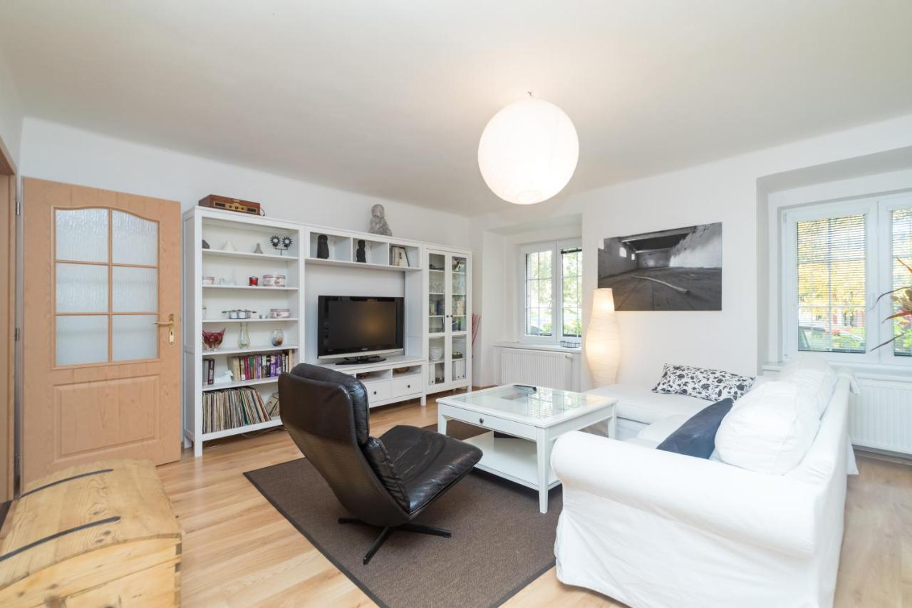 Budyne Apartment Budyne nad Ohri Kültér fotó
