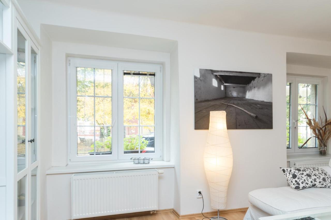 Budyne Apartment Budyne nad Ohri Kültér fotó