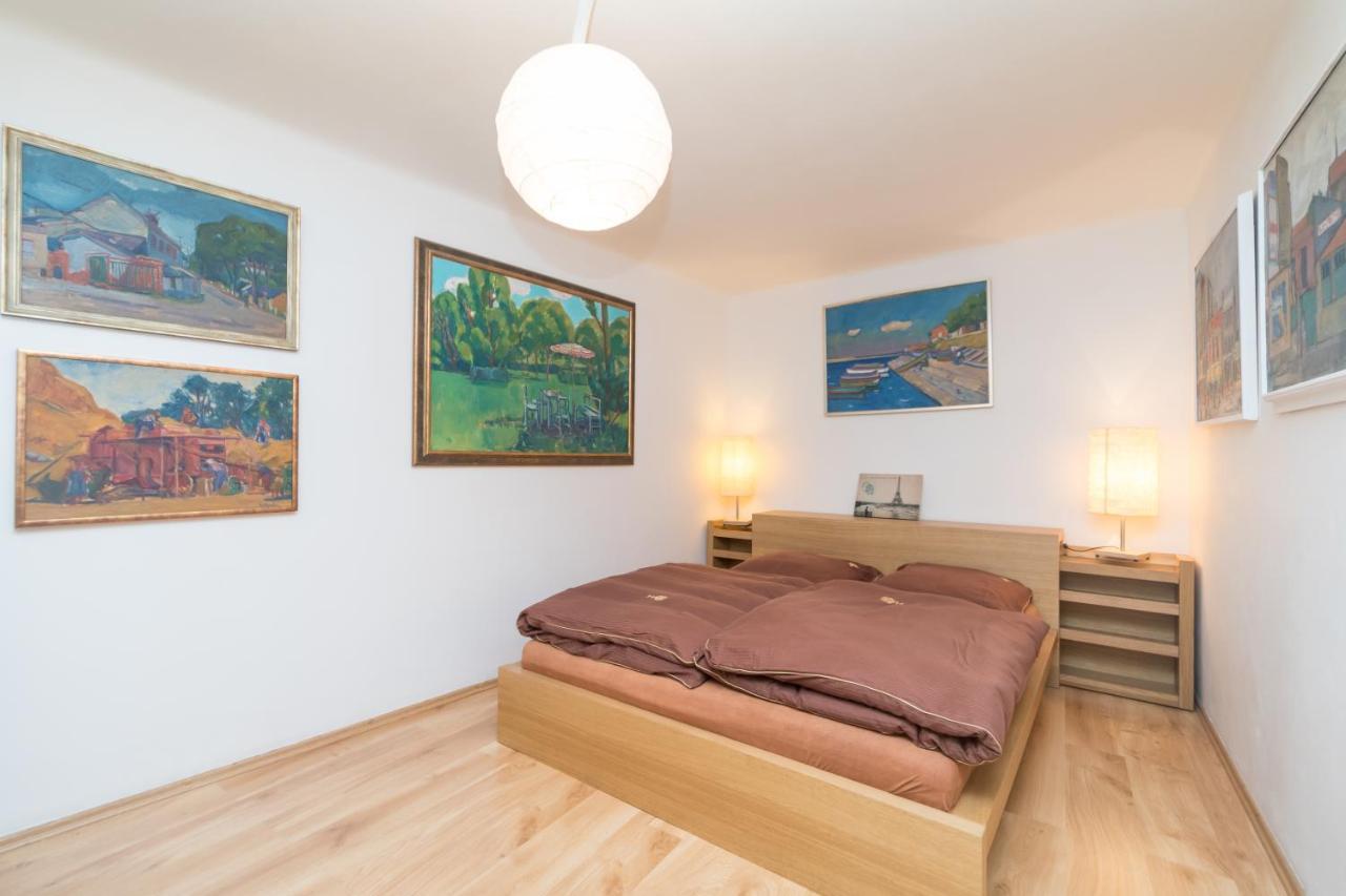 Budyne Apartment Budyne nad Ohri Kültér fotó