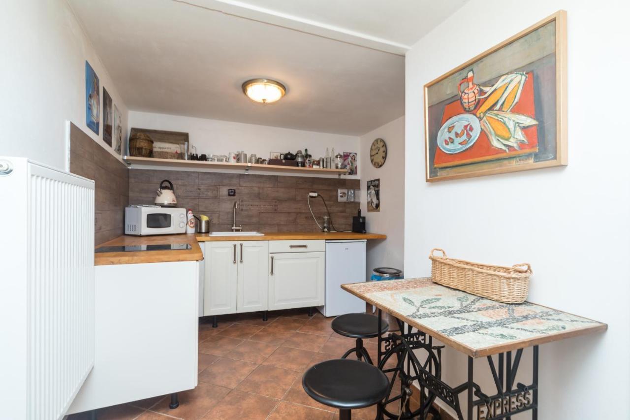 Budyne Apartment Budyne nad Ohri Kültér fotó